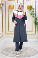 Load image into Gallery viewer, Two-Piece Long Jacket Tracksuit
