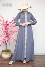 Load image into Gallery viewer, Elegant Embroidered Abaya
