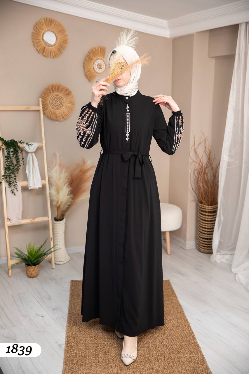 Chic Embroidered Abaya
