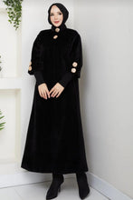 Charger l'image dans la galerie, Elegant Fur Coat
