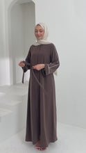 Charger et lire la vidéo dans la visionneuse de la Galerie, Casual abaya

