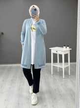 Load image into Gallery viewer, Three-Piece Tracksuit - Blue
